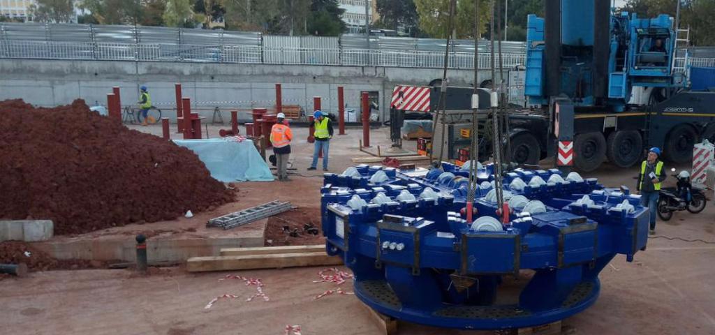 Στα εργοτάξια του Μετρό της Αθήνας ο μετροπόντικας Στα εργοτάξια του Μετρό της Αθήνας ο μετροπόντικας